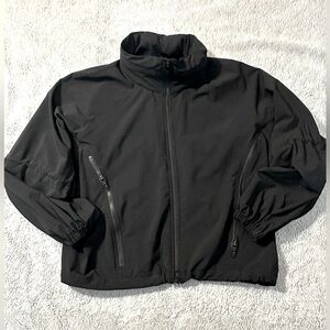 Athleta Windbreaker Never worn but no tags. Size Medium